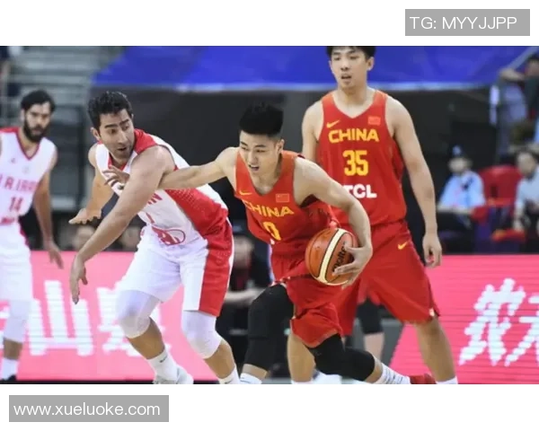 上海篮球队灵活性变革引发热议探索新战术与团队协作的未来发展 上海篮球队灵活性变革引发热议探索新战术与团队协作的未来发展