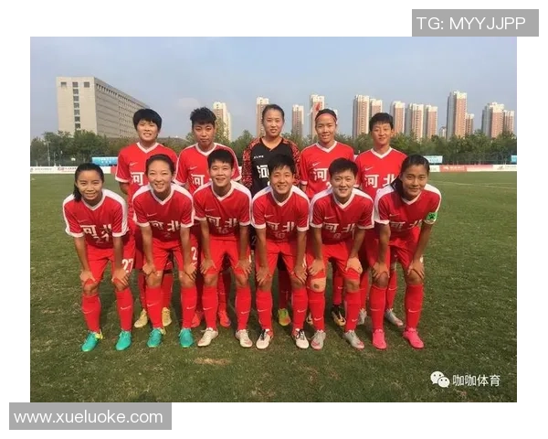 张娜专访：追忆足球岁月与梦想的旅程